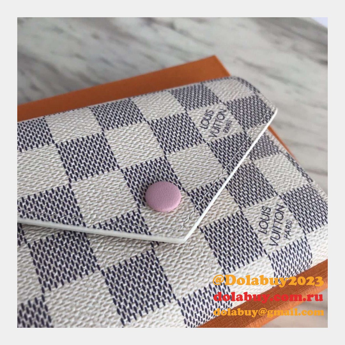 Top Quality LV Enveloppe Carte de Visite M64022