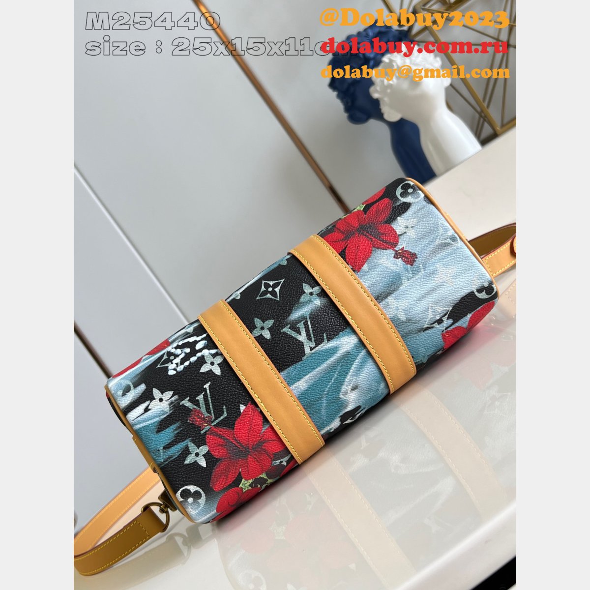 Louis Vuitton Replicas M25440 Keepall Bandoulière 25 Men AAA+ Best Bag