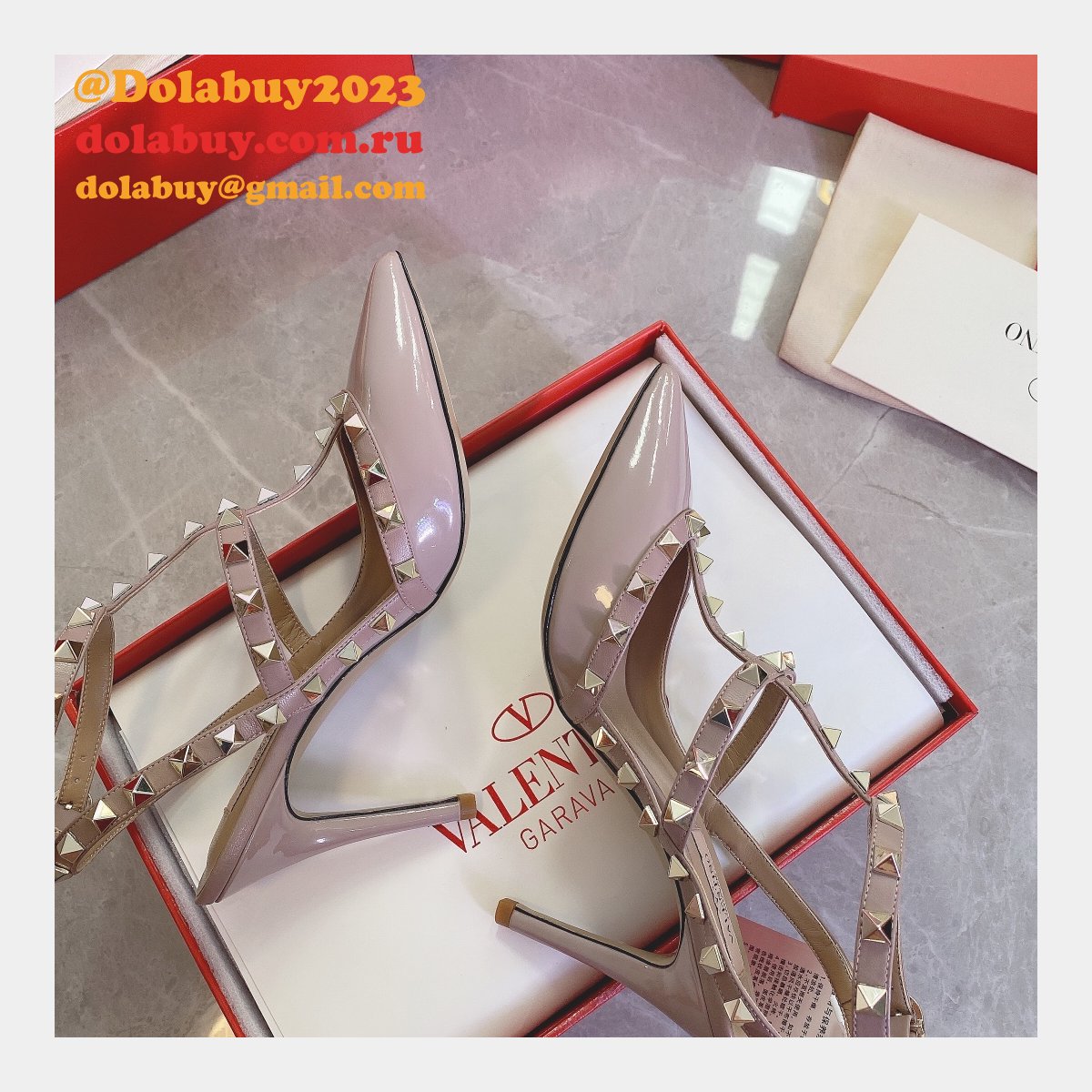 Wholesale 2023 Replica Valentino Three belts Middle Heel Perfect Shoes