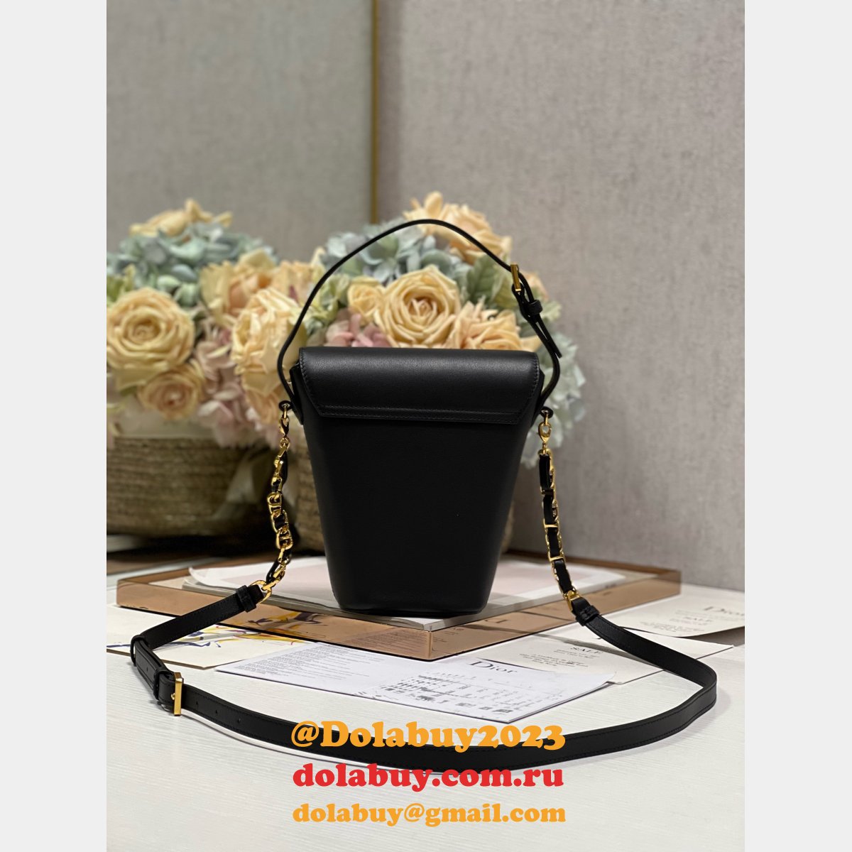 Replica Dior 30 Montaigne CD Lock 2319 Chain 1:1 Mirror Bag