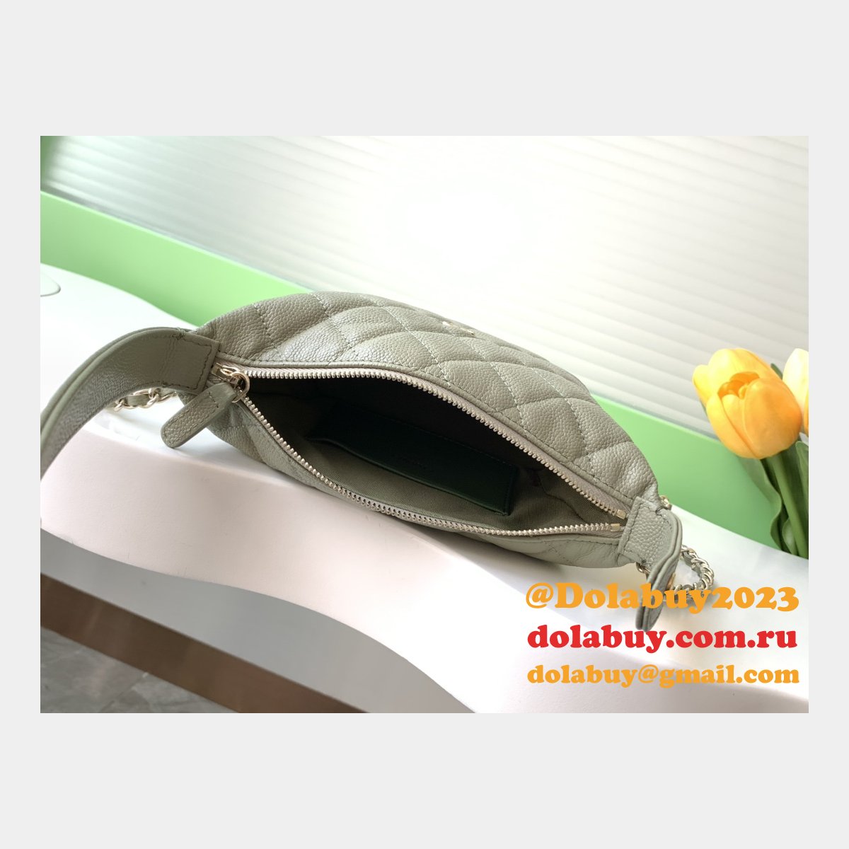 Top Quality Replica AP4386 Clutch Chain 7 Star Bag