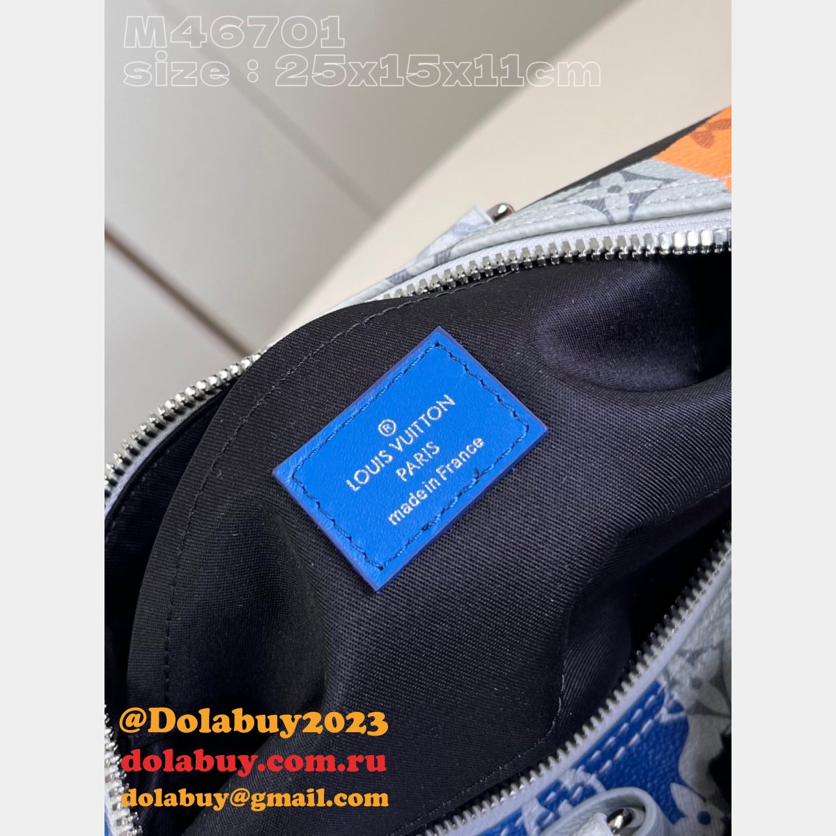 Keepall Bandoulière 25 Monogram M46701 Replicas Louis Vuitton Bag