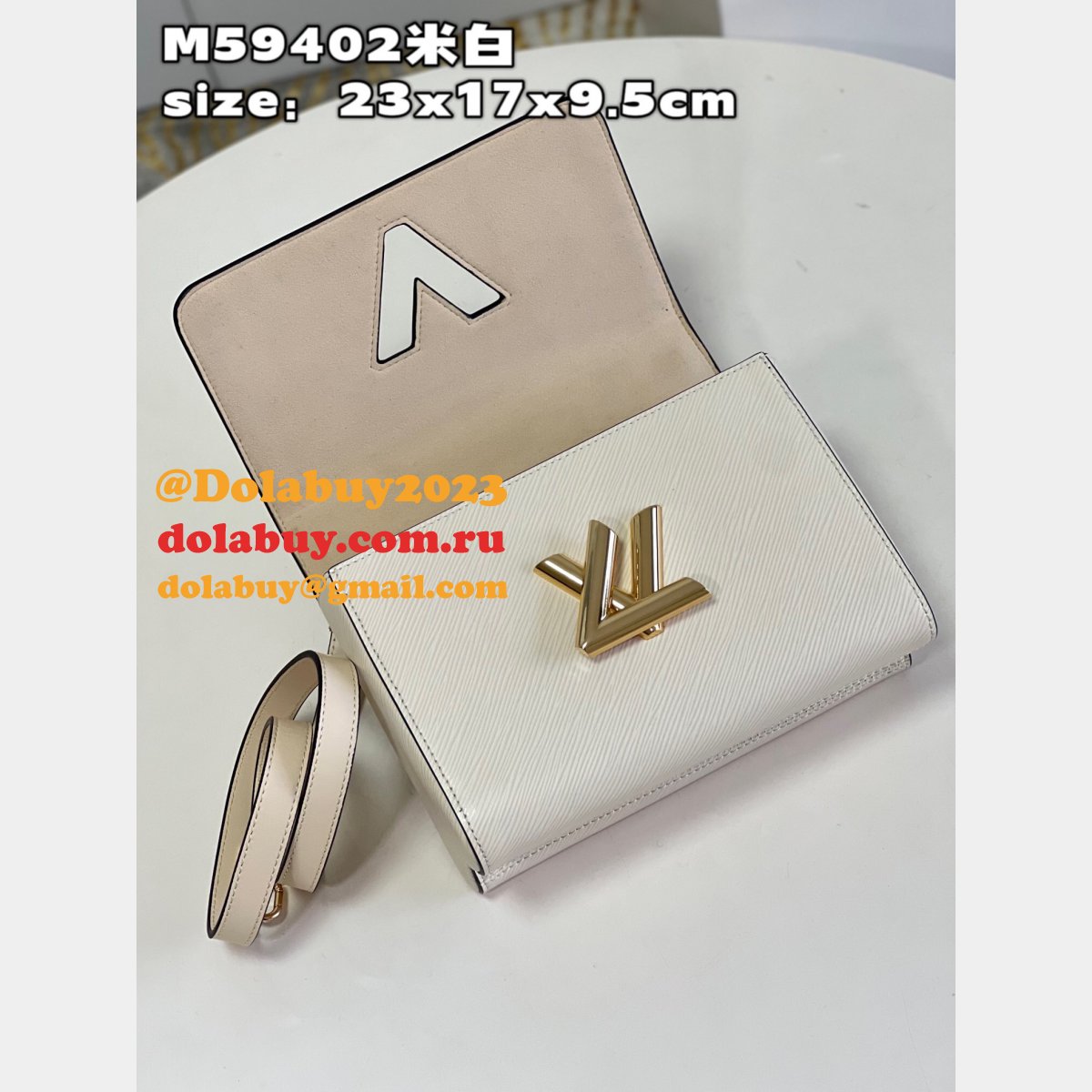 Top Star Louis Vuitton Twist Replica M59402/M21606 Epi Fashion Bag