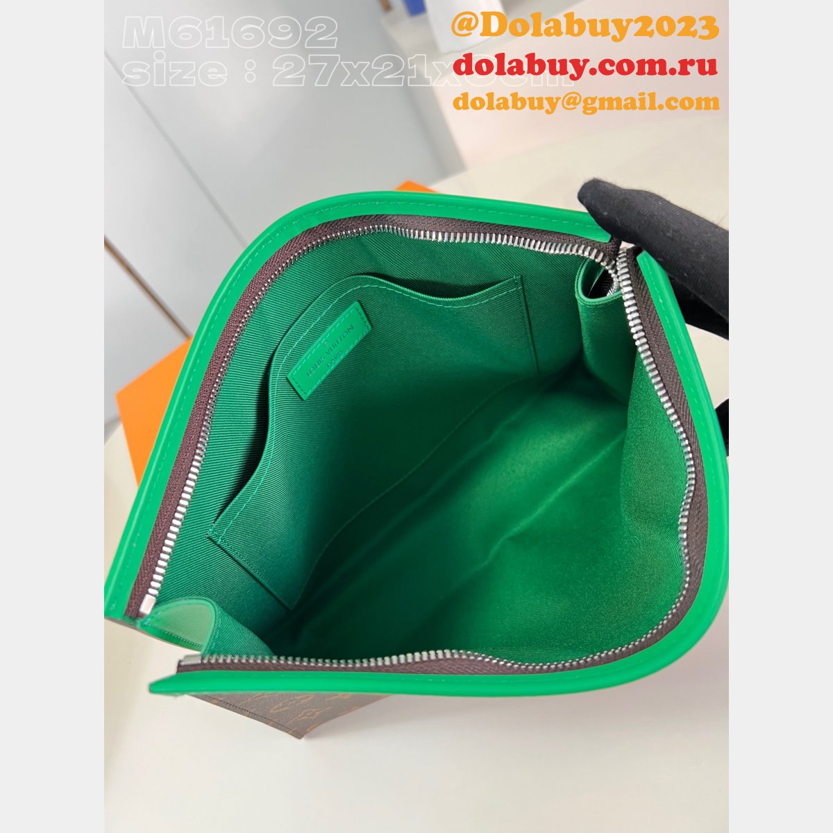 Pochette Voyage Copy Top Quality M61692 Louis Vuitton Replica Bag