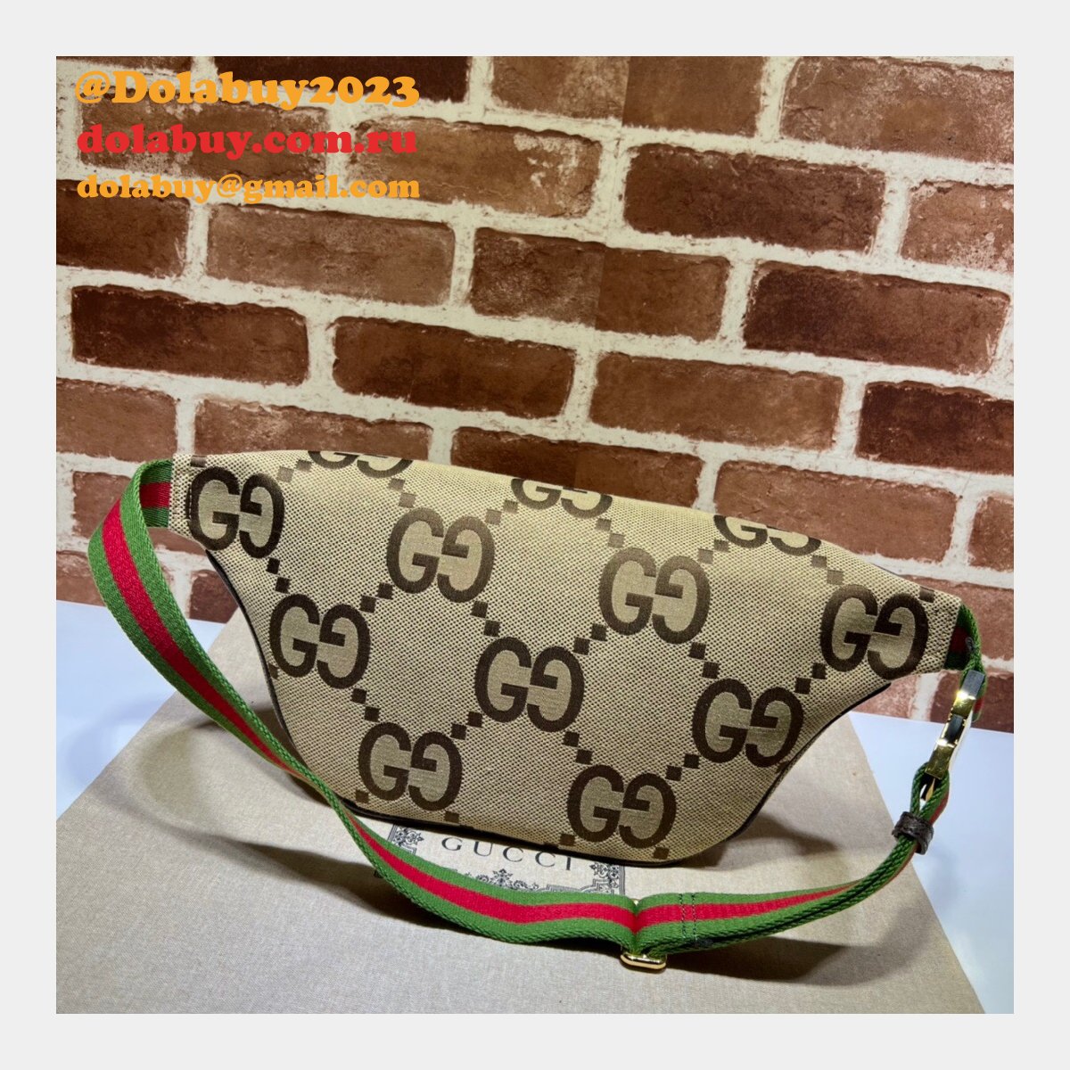 Gucci Fake 696031 Jumbo GG belt bag in camel and ebony GG canvas