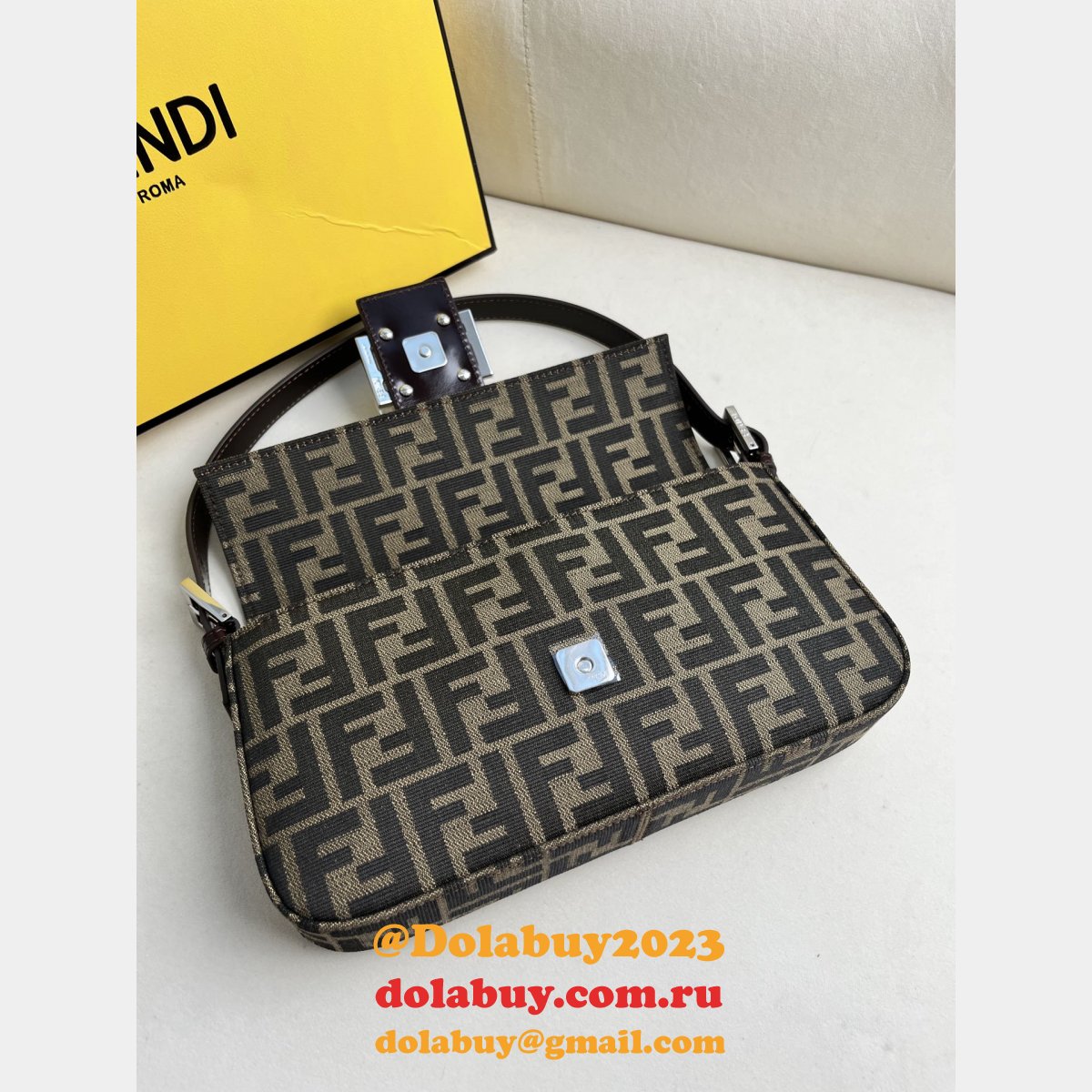 Perfect 1:1 Mirror Fendi Baguette handbag