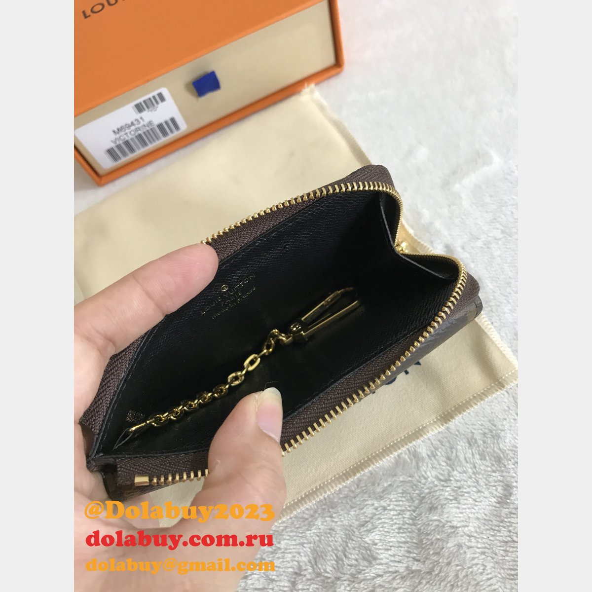 Wholesale Louis Vuitton Card Holder Recto Verso Wallet Pockets M69431