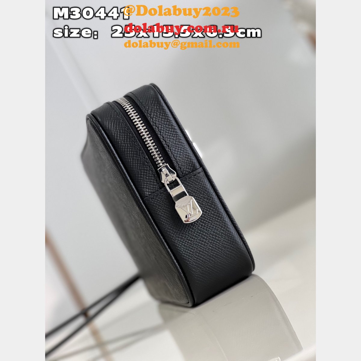 Louis Vuitton Knockoff M30441 Pochette Kasai Goods Leather Wallets