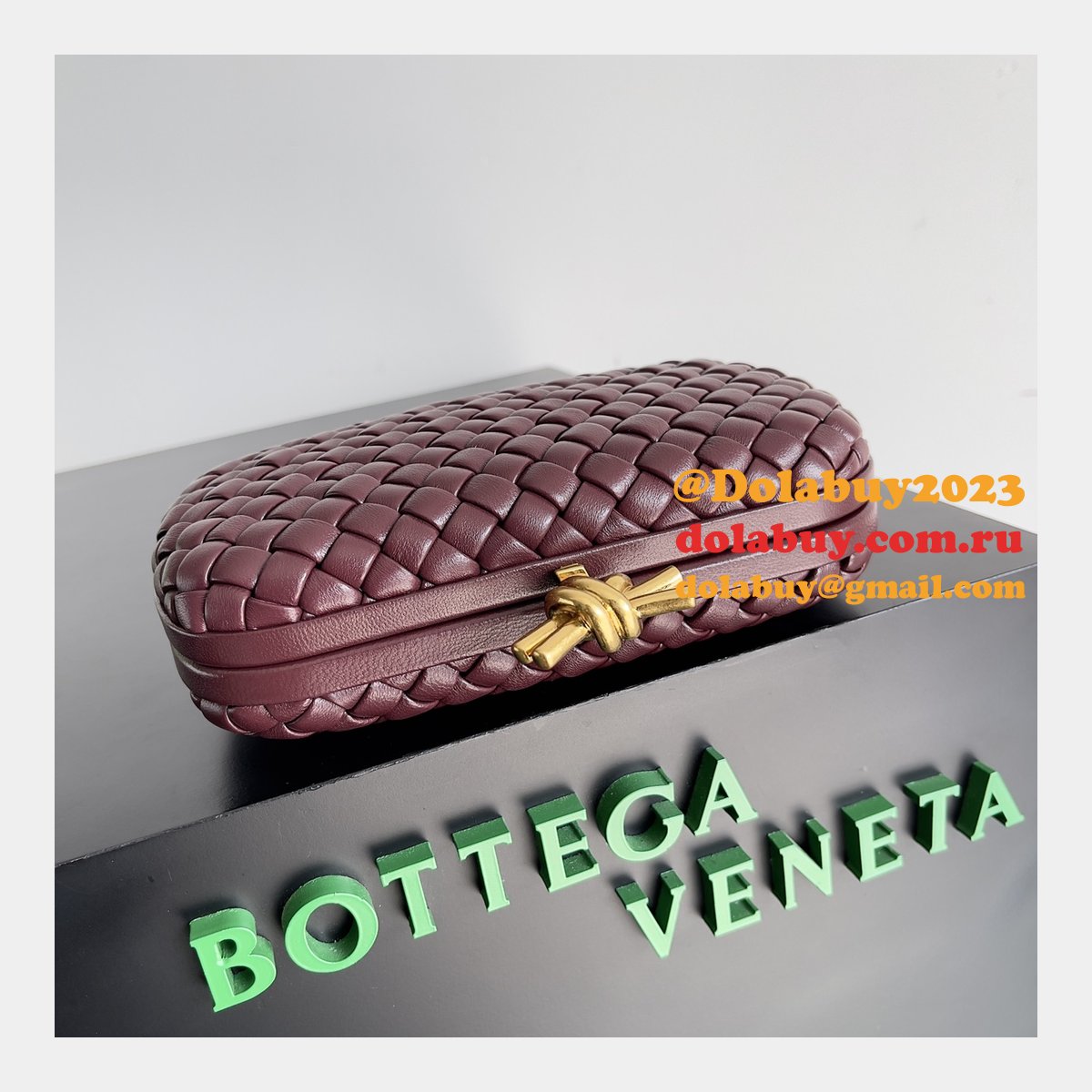 Top Quality Bottega Veneta BV Knot Clutch
