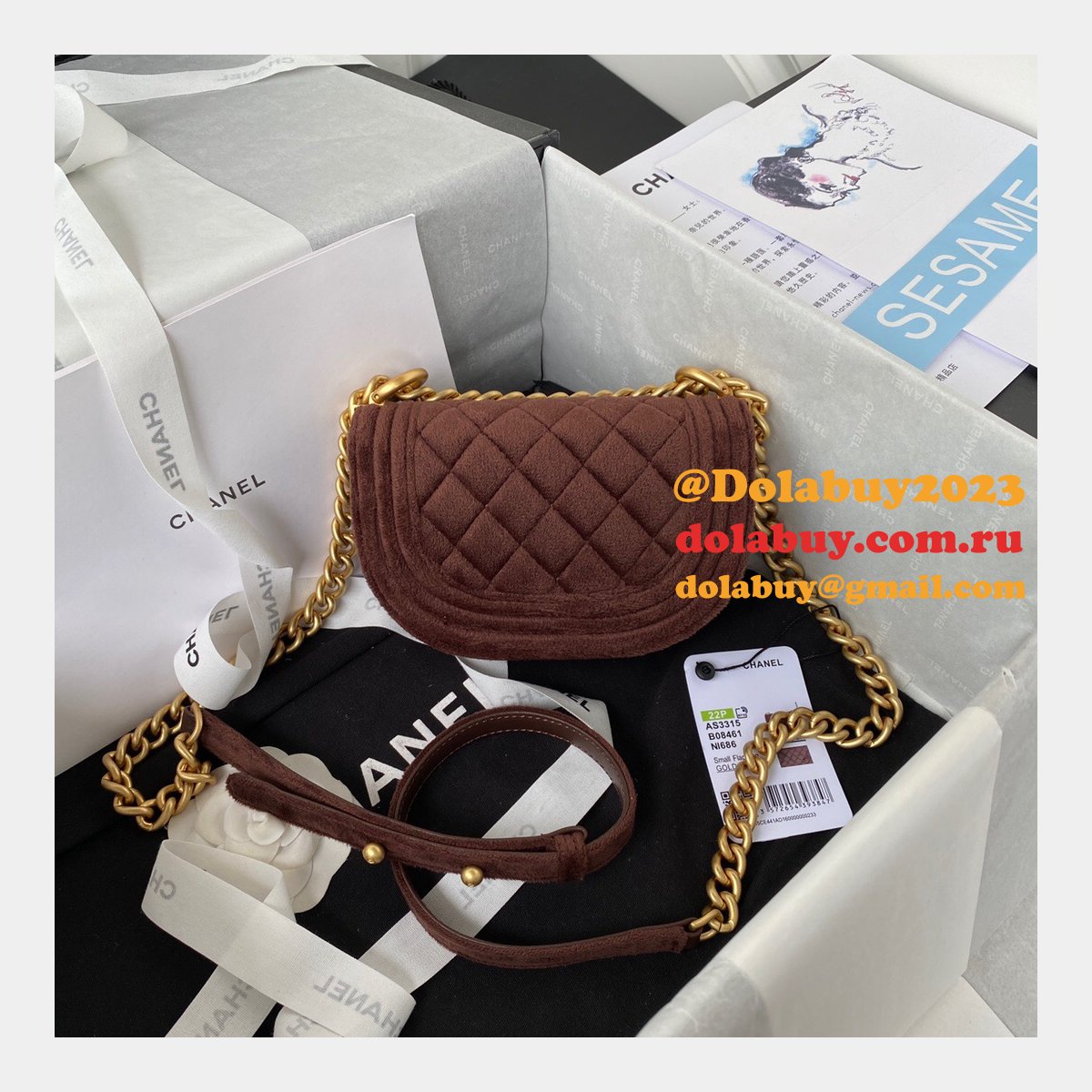 Wholesale Cheap 1:1 Replica AS3315 Messenger Boy Handbags