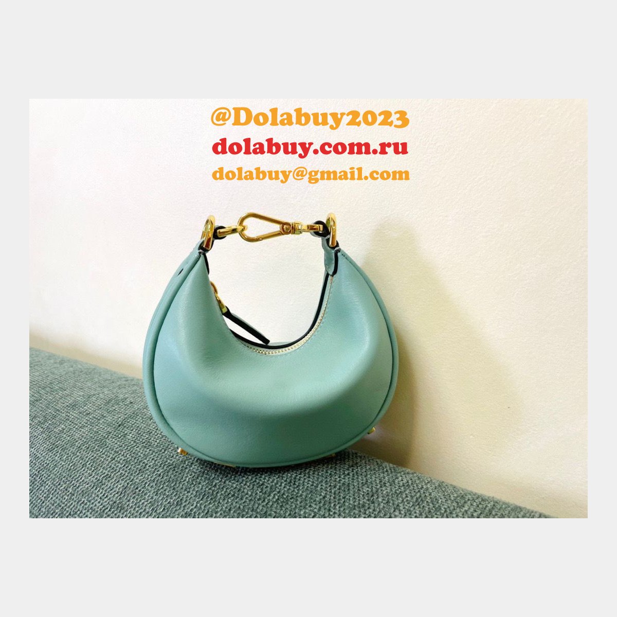 Top Mini Nano Fendi Replica graphy bags