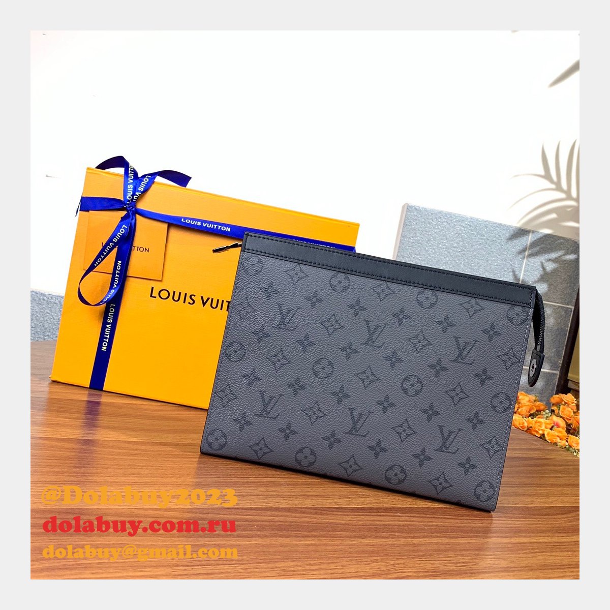 Louis Vuitton M69535 Luxury Pochette Voyage MM G66 China Replica