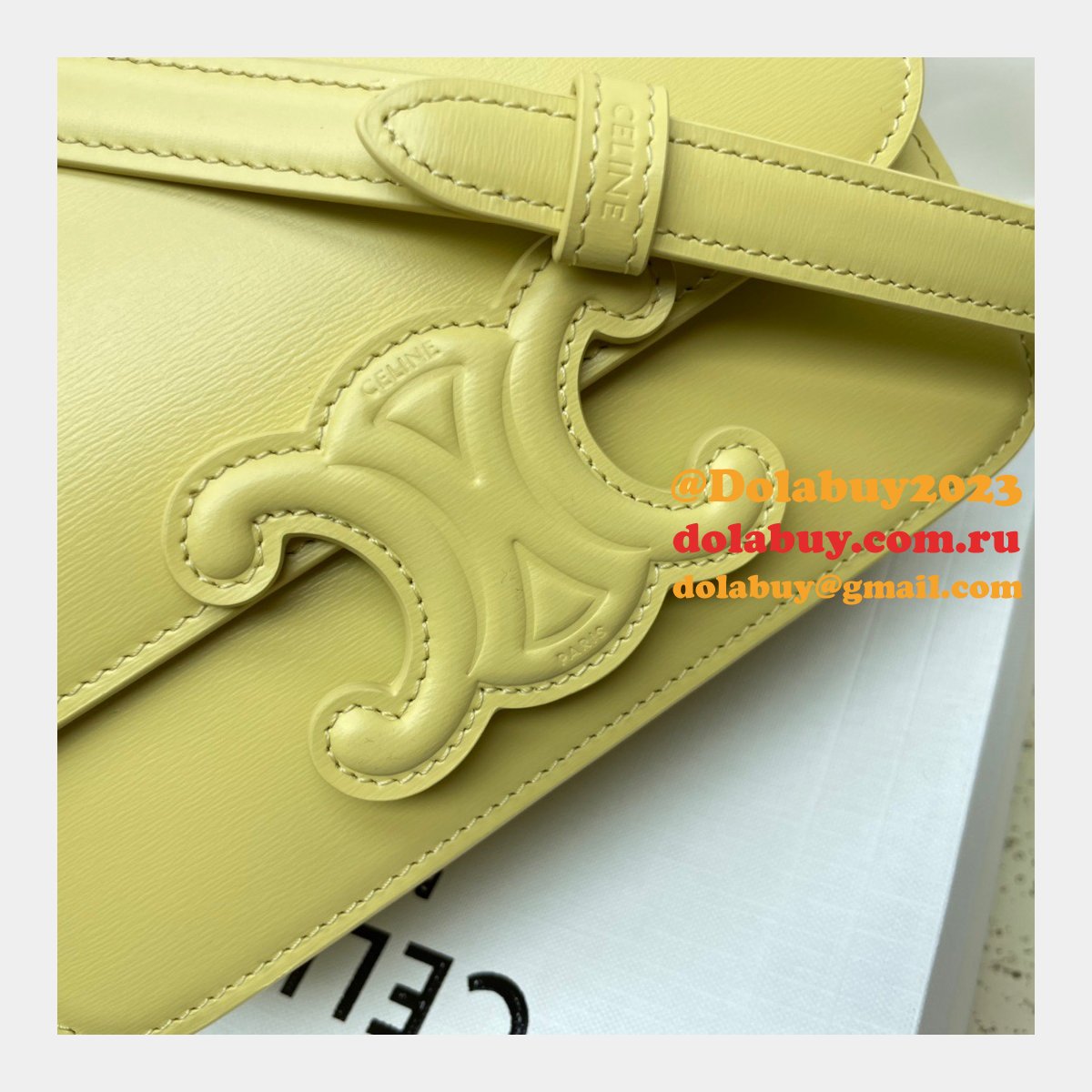1:1 Replica Celine Triomphe Teen Luxury Handbag