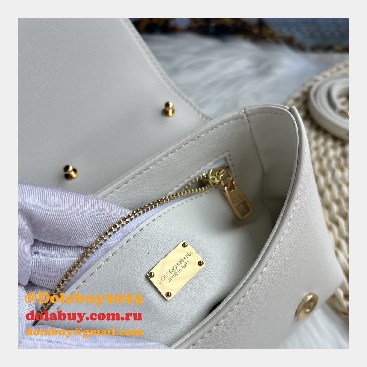 Buy Best 1:1 Replicas Dolce & Gabbana DG Logo 9112 Hand Bag