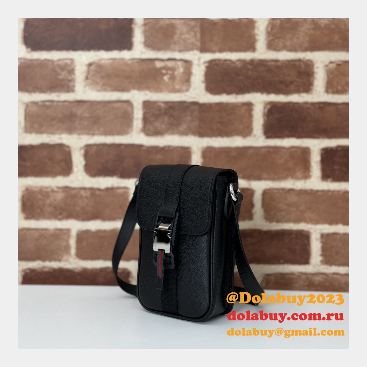 High Quality Gucci 800312 Super Mens Crossbody Replica Bag