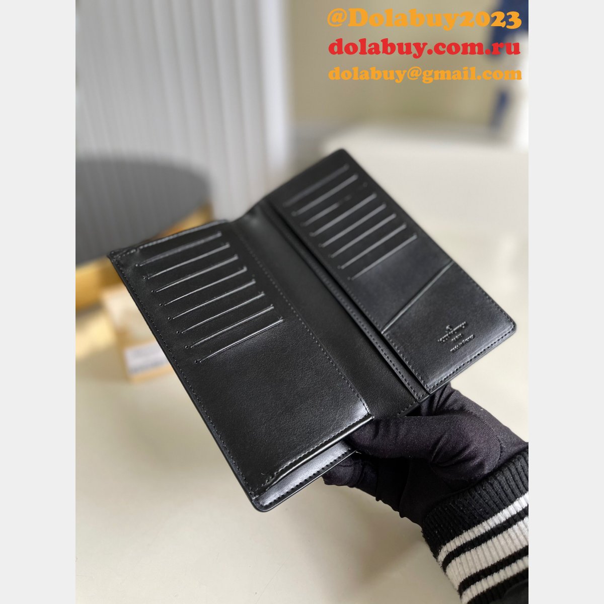 Louis Vuitton Wallets Replica Brazza LV Aerogram M69980 Bag