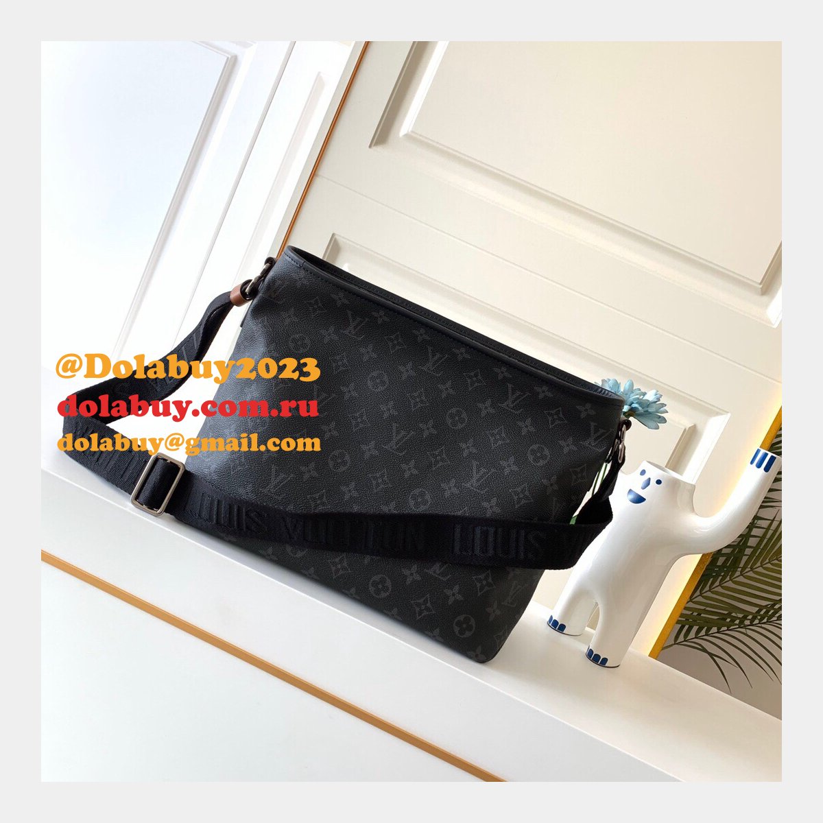 Cheap Louis Vuitton Besace Zippée Monogram Eclipse M45214 Canvas