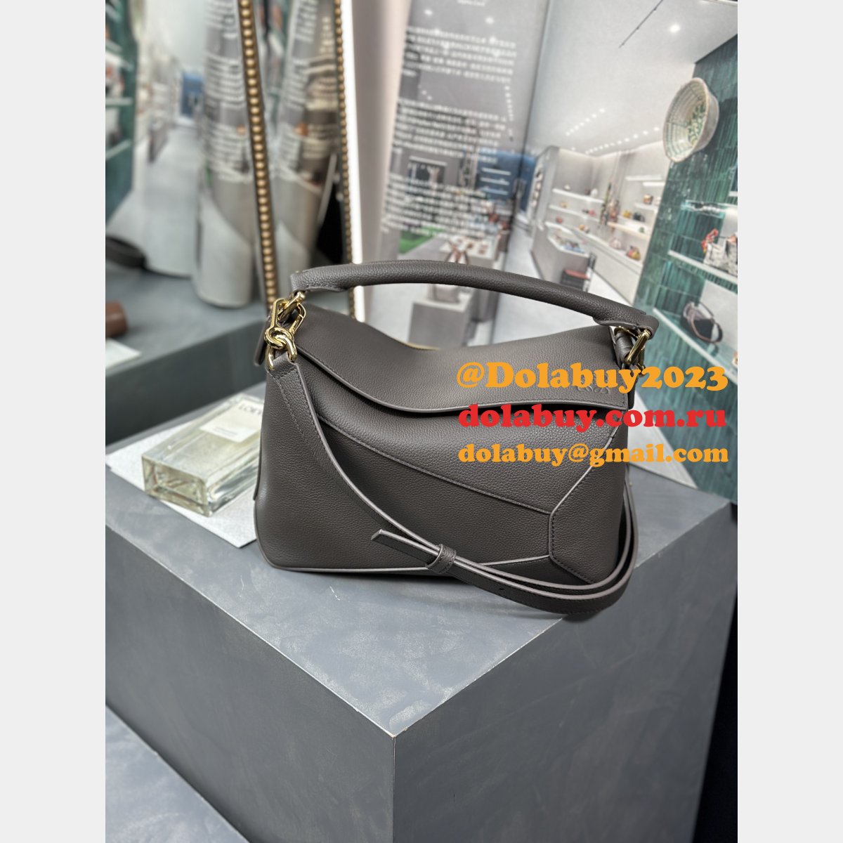 Fake Luxury Small Puzzle Bag In Soft Grained Calfskin 24CM