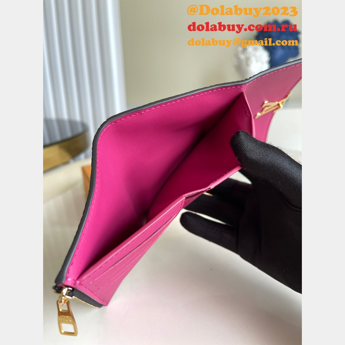 UK Louis Vuitton Best M62157 Capucines Wallet Luxury Taurillon Leather