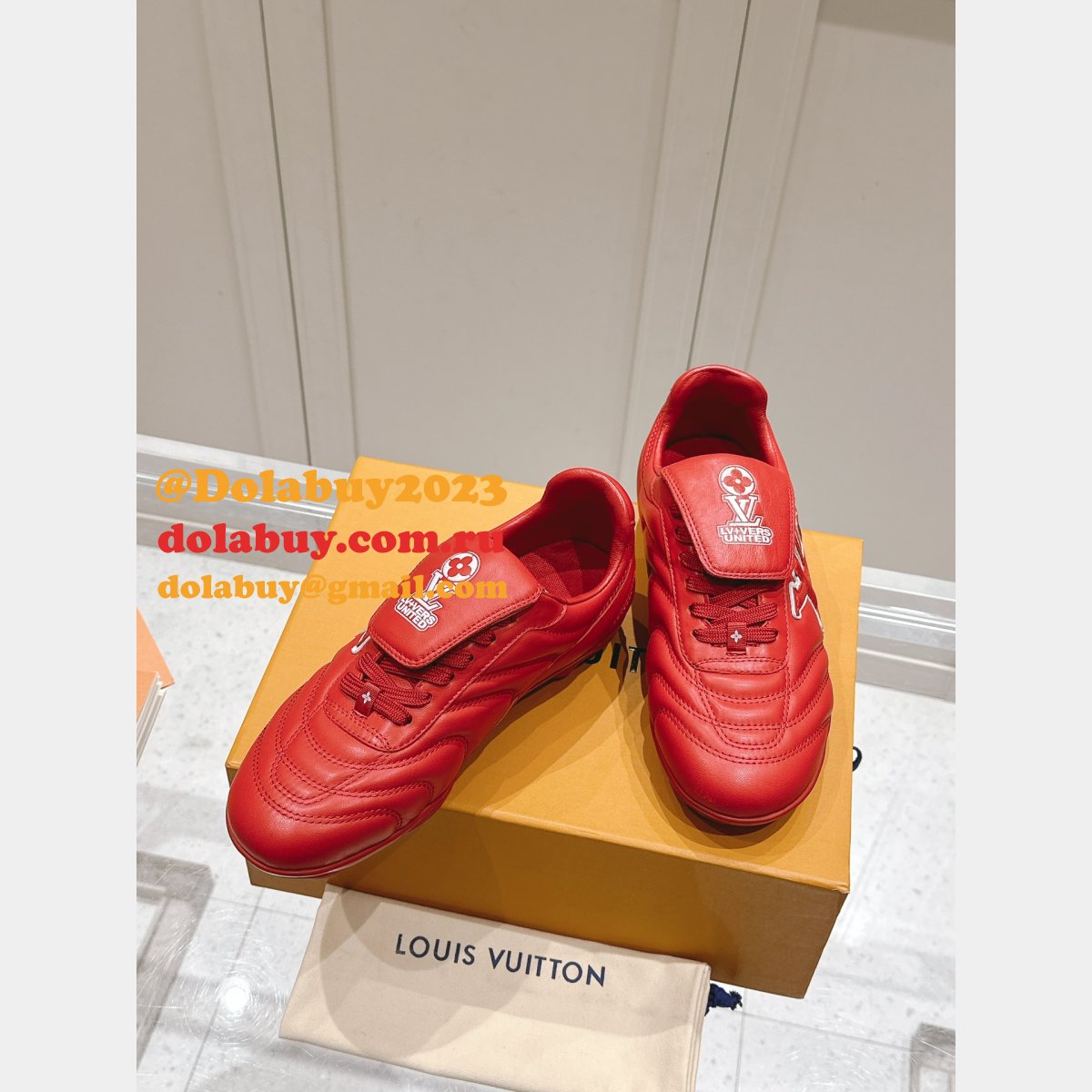 Wholesale 7 Star LV Footprint Soccer Sneaker