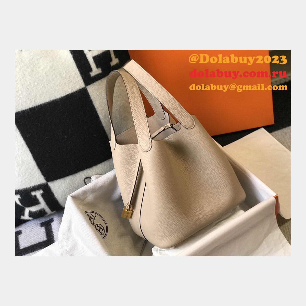 Luxury 7 Star Replica Designer Hermes Picotin 18/22cm Gold Online