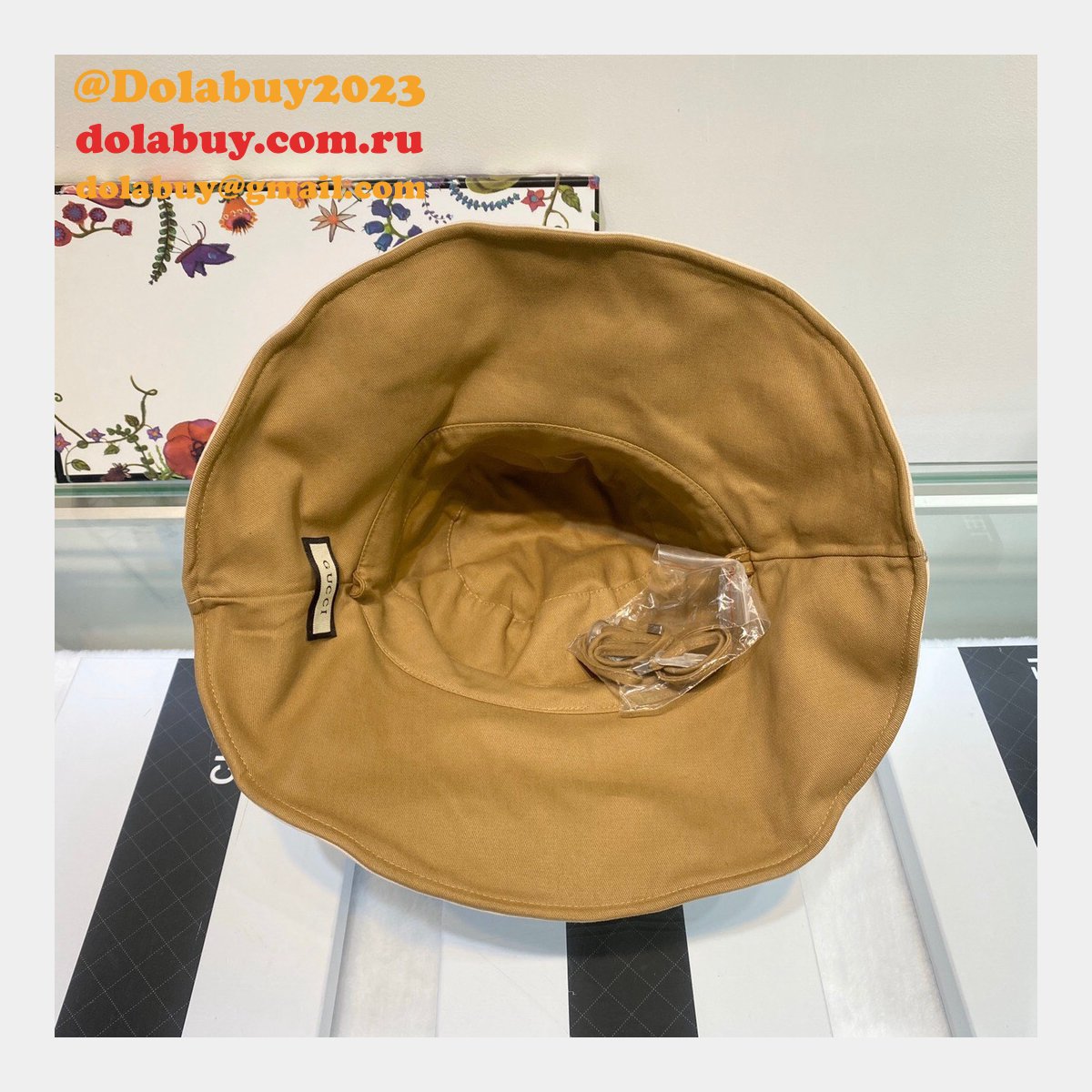 Fake Gucci Wearable on both sides hats