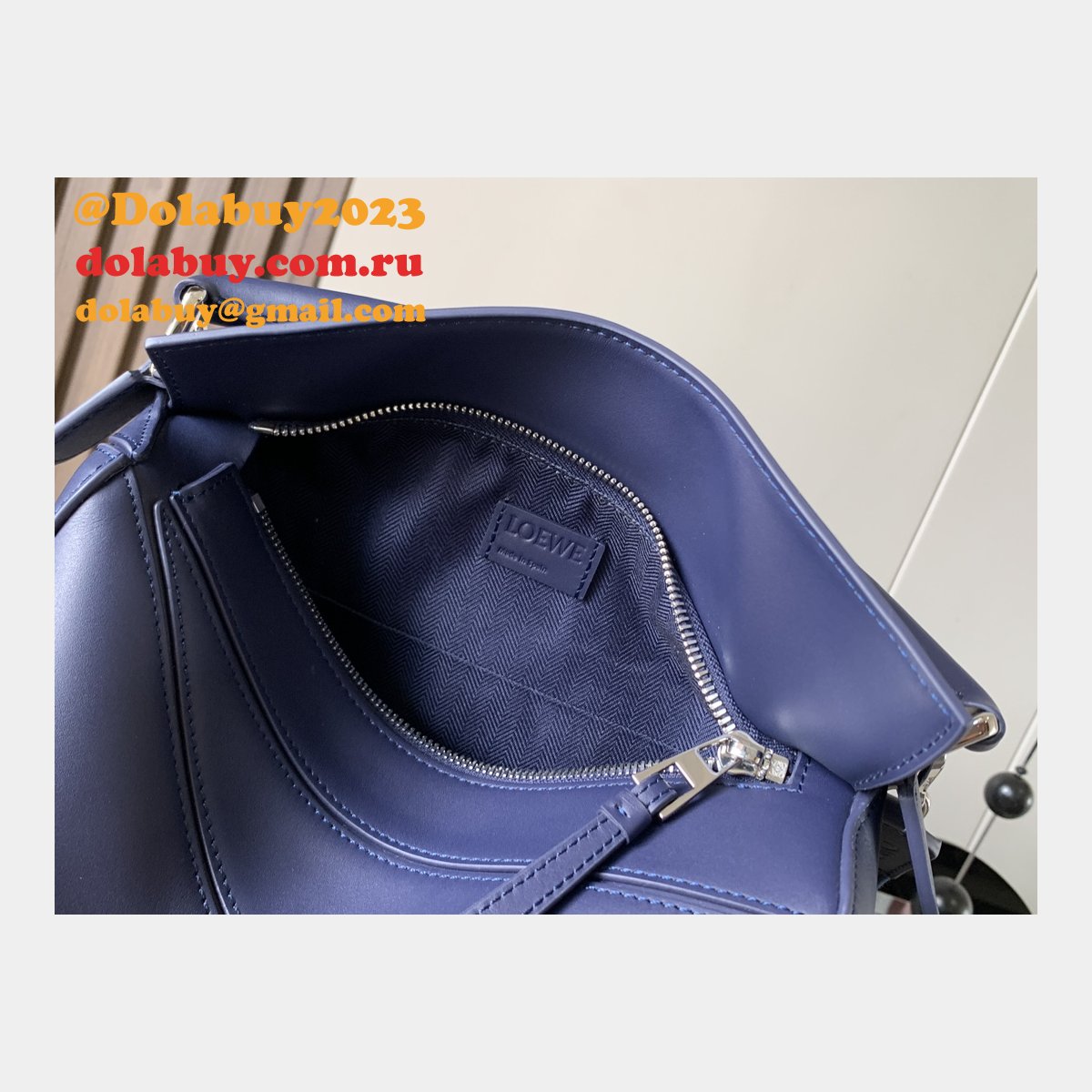 Inspired Loewe Small Puzzle Bag In Satin Calfskin 24CM With Strap