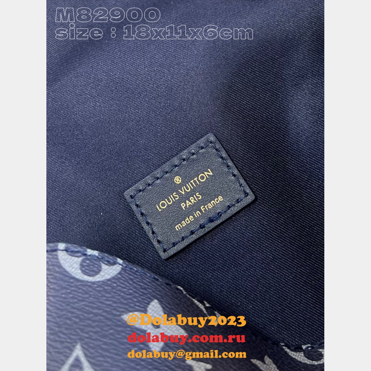 Vertical Trunk Wearable Wallet M82900 Designer Louis Vuitton Replica Bag