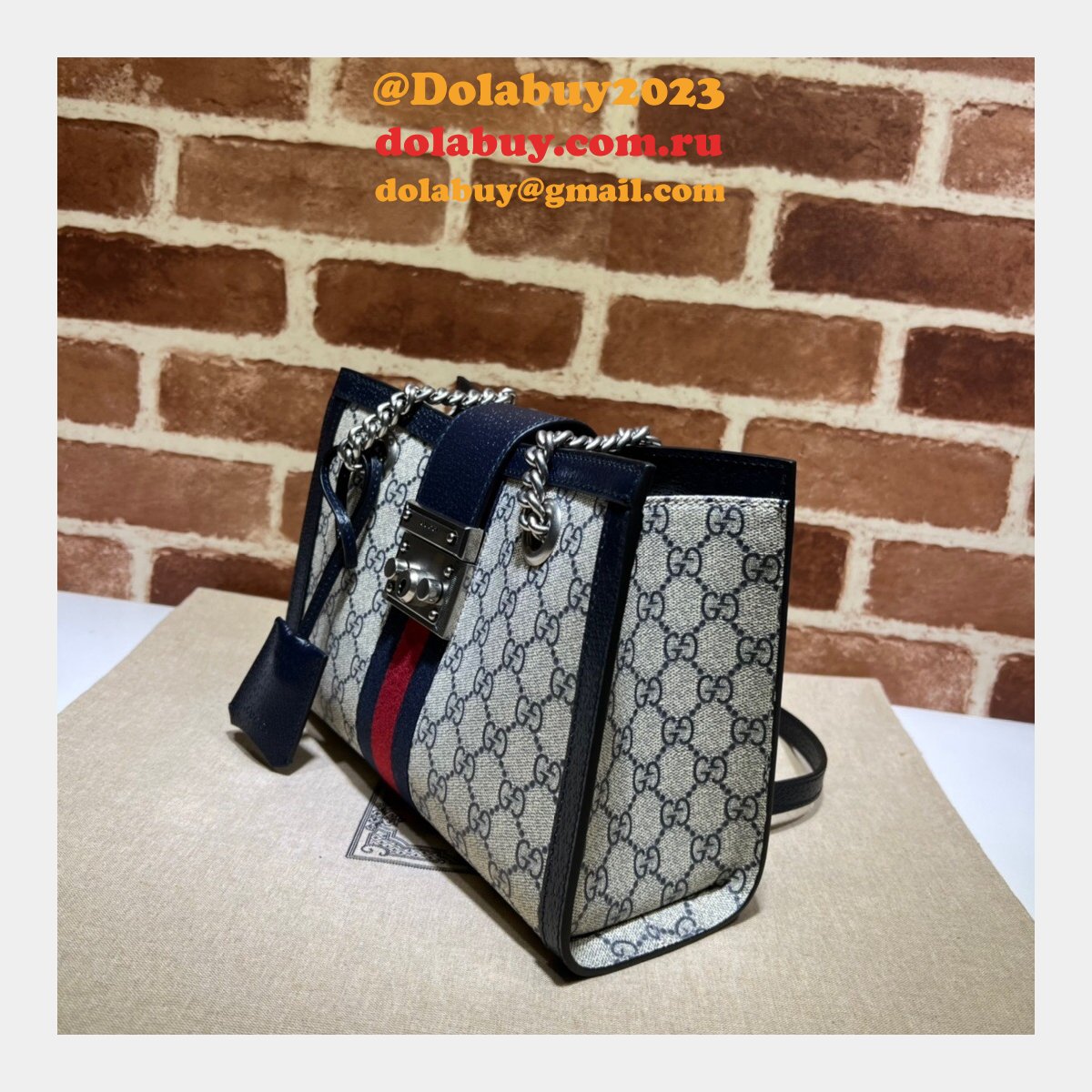 Top Quality Gucci 498156 GG Supreme Padlock Small Shoulder Bag