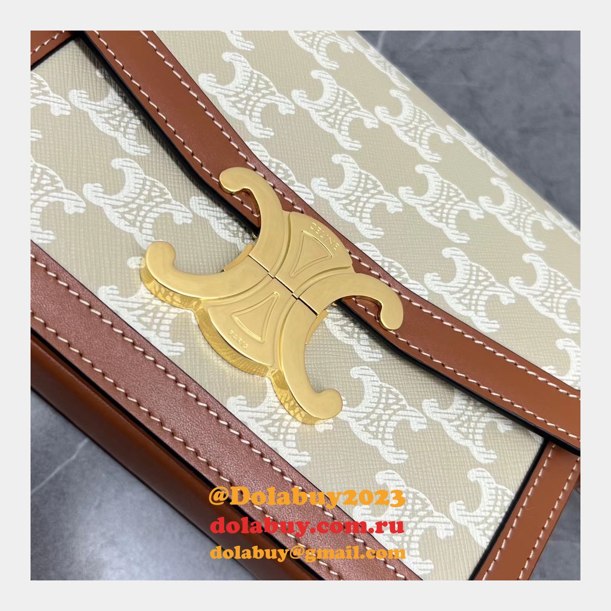 Celine Top Quality Triomphe Teen 18/22CM 188423 Knockoff Bag