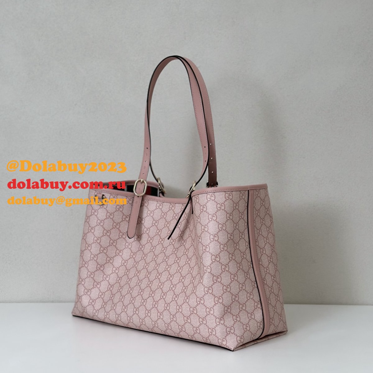 Gucci GG Emblem Medium Tote Top Quality 815213 Bag