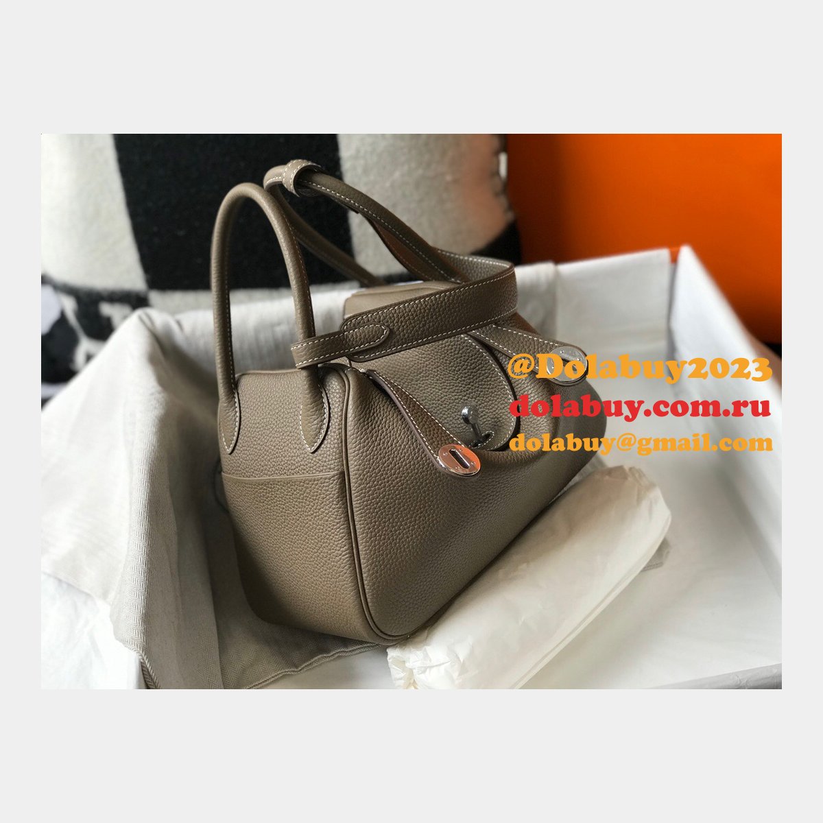 Replica Grey Hermes Lindy 26cm Bags Sale Outlet Online