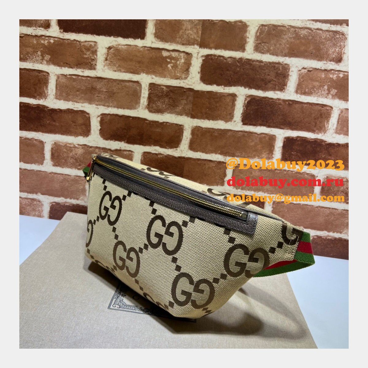 Gucci Fake 696031 Jumbo GG belt bag in camel and ebony GG canvas