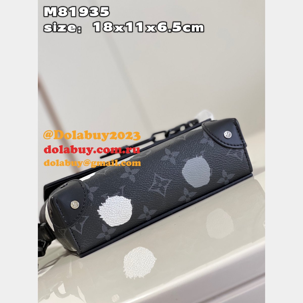 Louis Vuitton Replica M81935 LV x YK Steamer Wearable Wallet