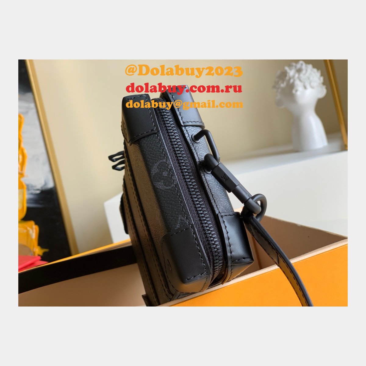 Louis Vuitton Replica Taiga Leather M45671 Wallets