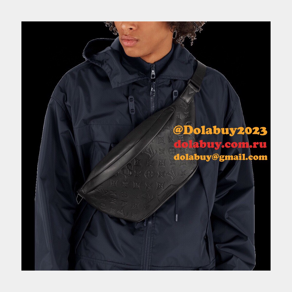Discovery Bumbag G65 in Black Bags M44388 Replica Louis Vuitton