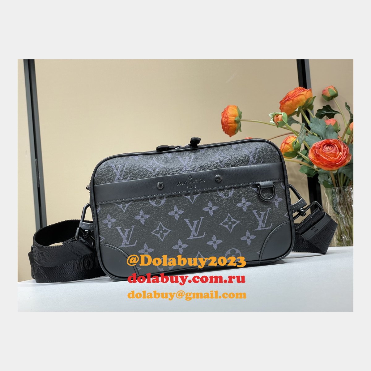 Alpha Messenger Taigarama Men M31016 & M46955 Designer Louis Vuitton Bags