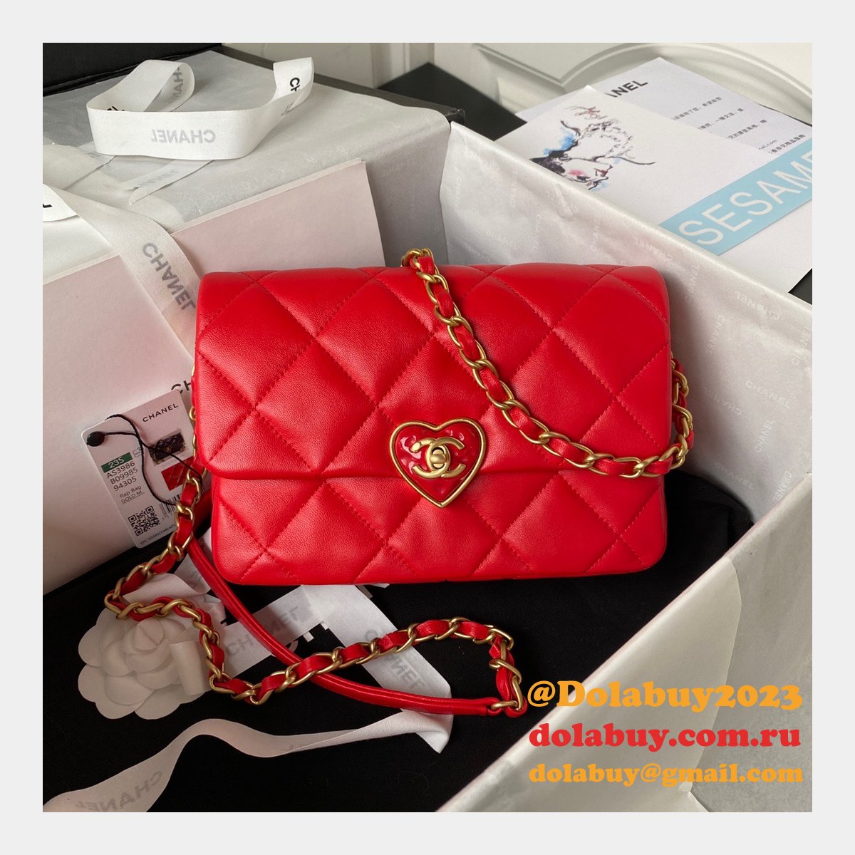 Perfect 1:1 Top Quality Flap Lambskin Replica AS3986 Bag