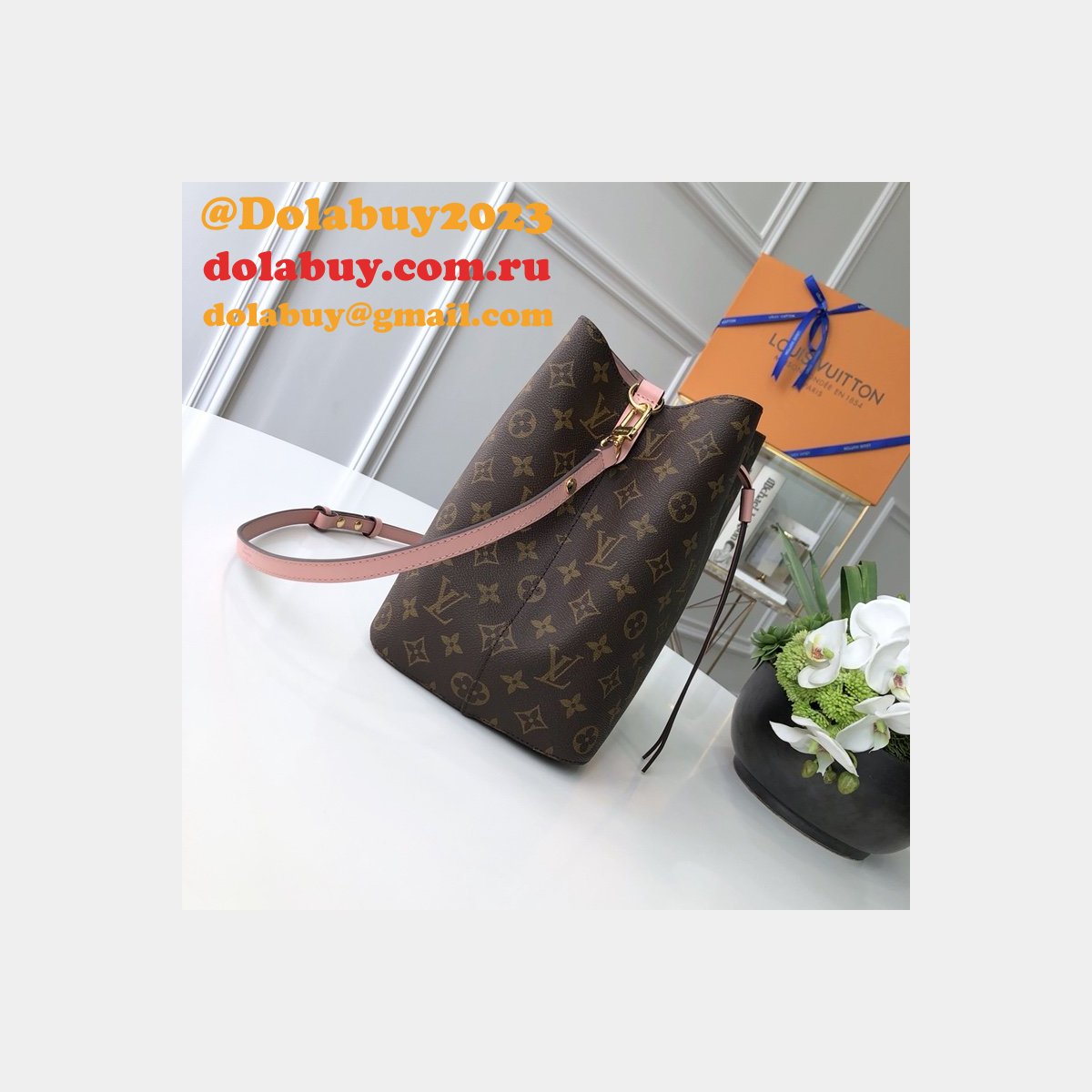 Louis Vuitton Best Monogram Canvas Leather Handbag Neonoe M44022