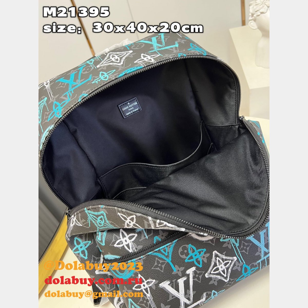 Louis Vuitton Fashion Discovery Backpack Monogram M21395 Men Bags