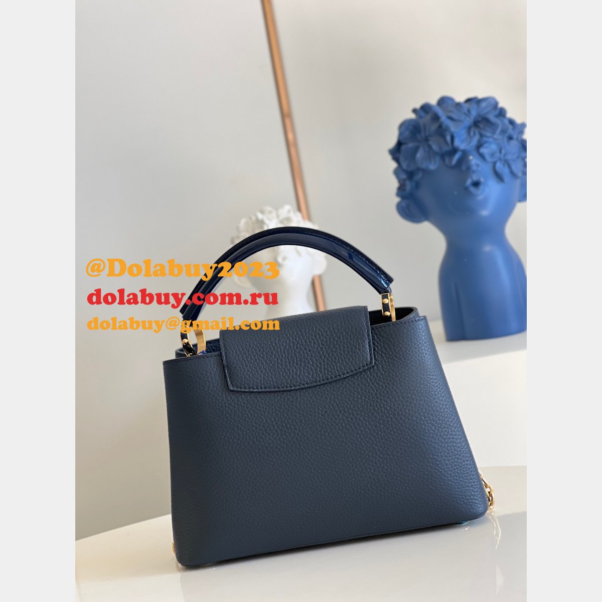 Shop Wholesale Louis Vuitton Replicas Capucines M59209/M59065 Handbag