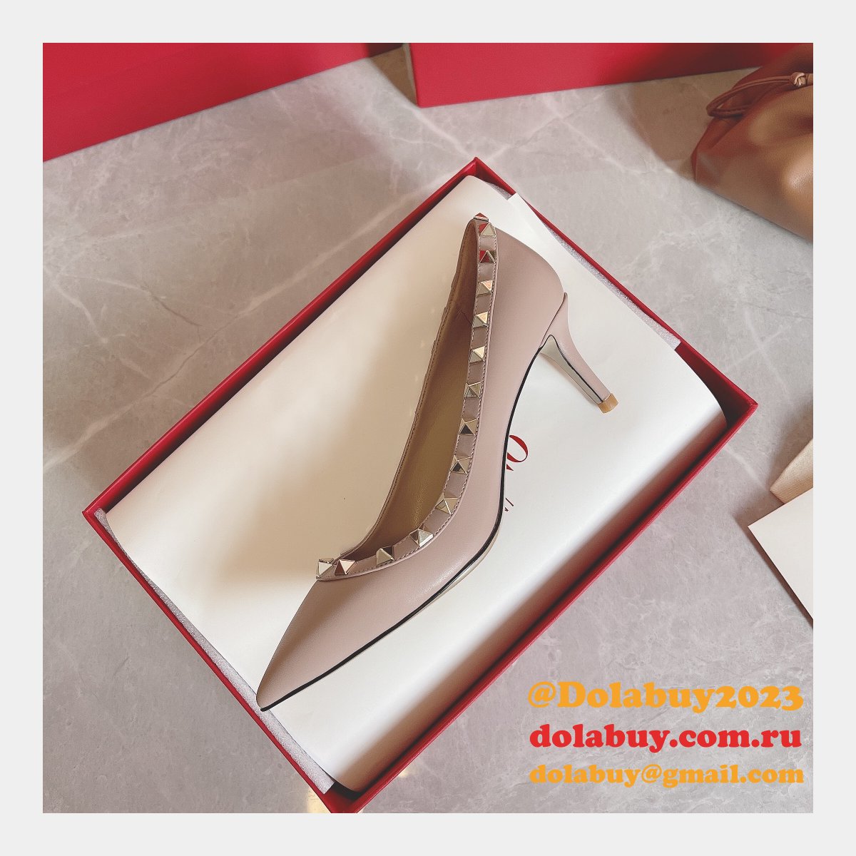 How Every Designer Fake Valentino Rockstud Pumps