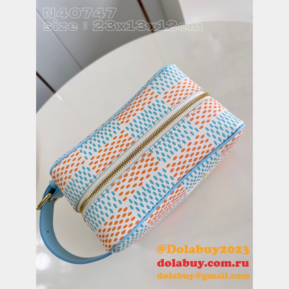 High Top Replicas Locker Dopp Kit N40747 Louis Vuitton Bag