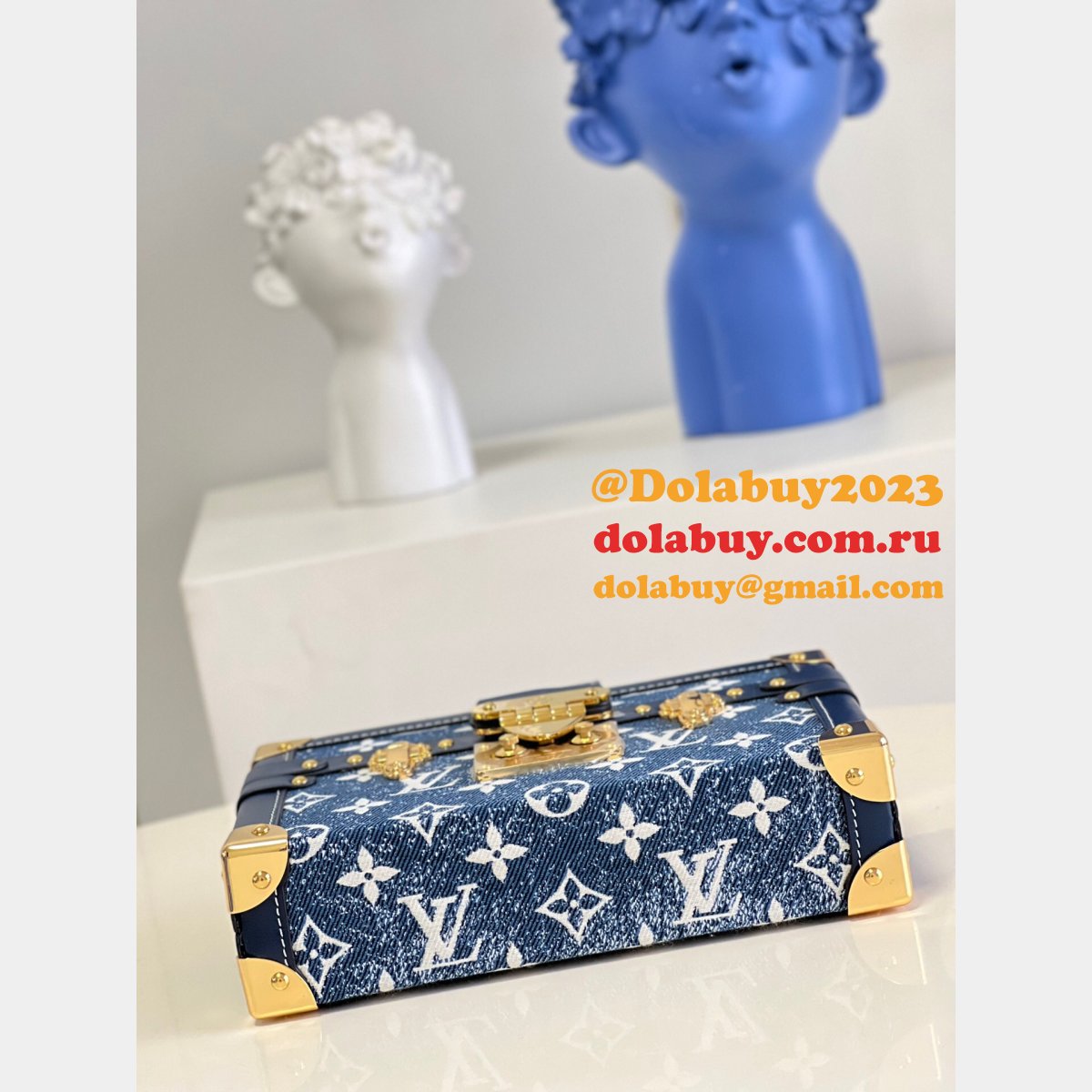 Louis Vuitton UK M59717 Crossbody Formal Style Bridal Logo Denim Casual Style