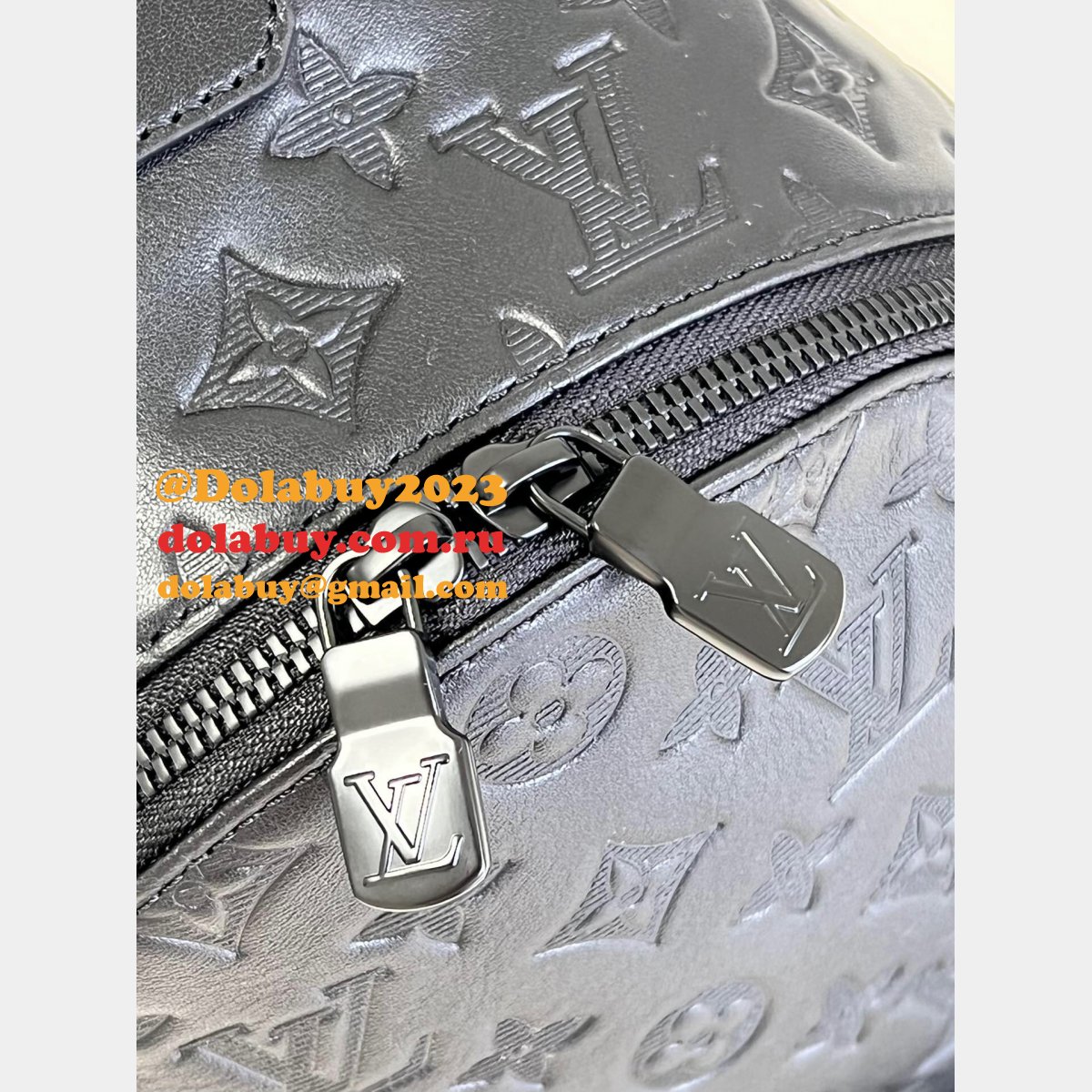 High Quality Louis Vuitton Replicas M46107 Racer Slingbag G65 Black Bags