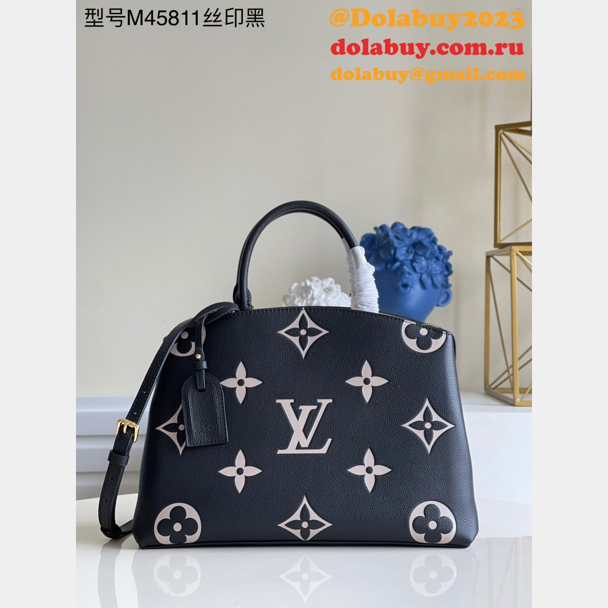 China Louis Vuitton Knockoffs Grand Palais Handbags M45811 Bags