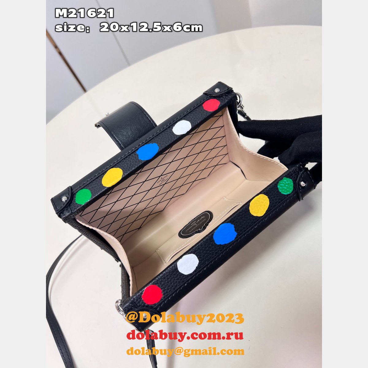 Louis Vuitton LV x YK Replica Petite M21621 Malle Taurillon Bag