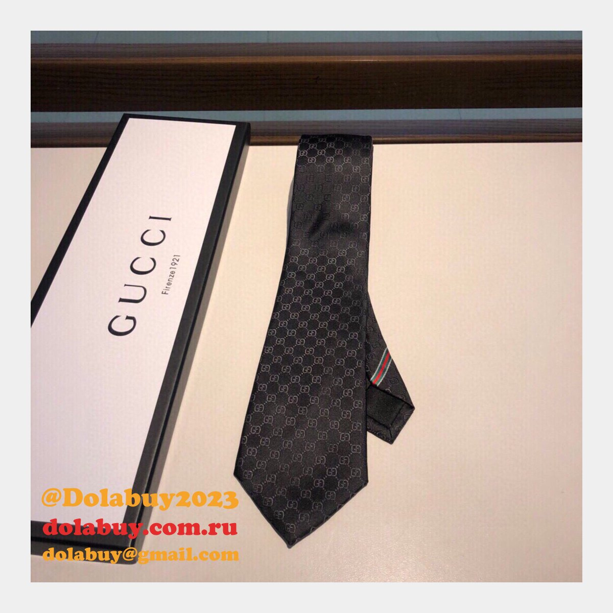 replica G*u*i ties for men round neck