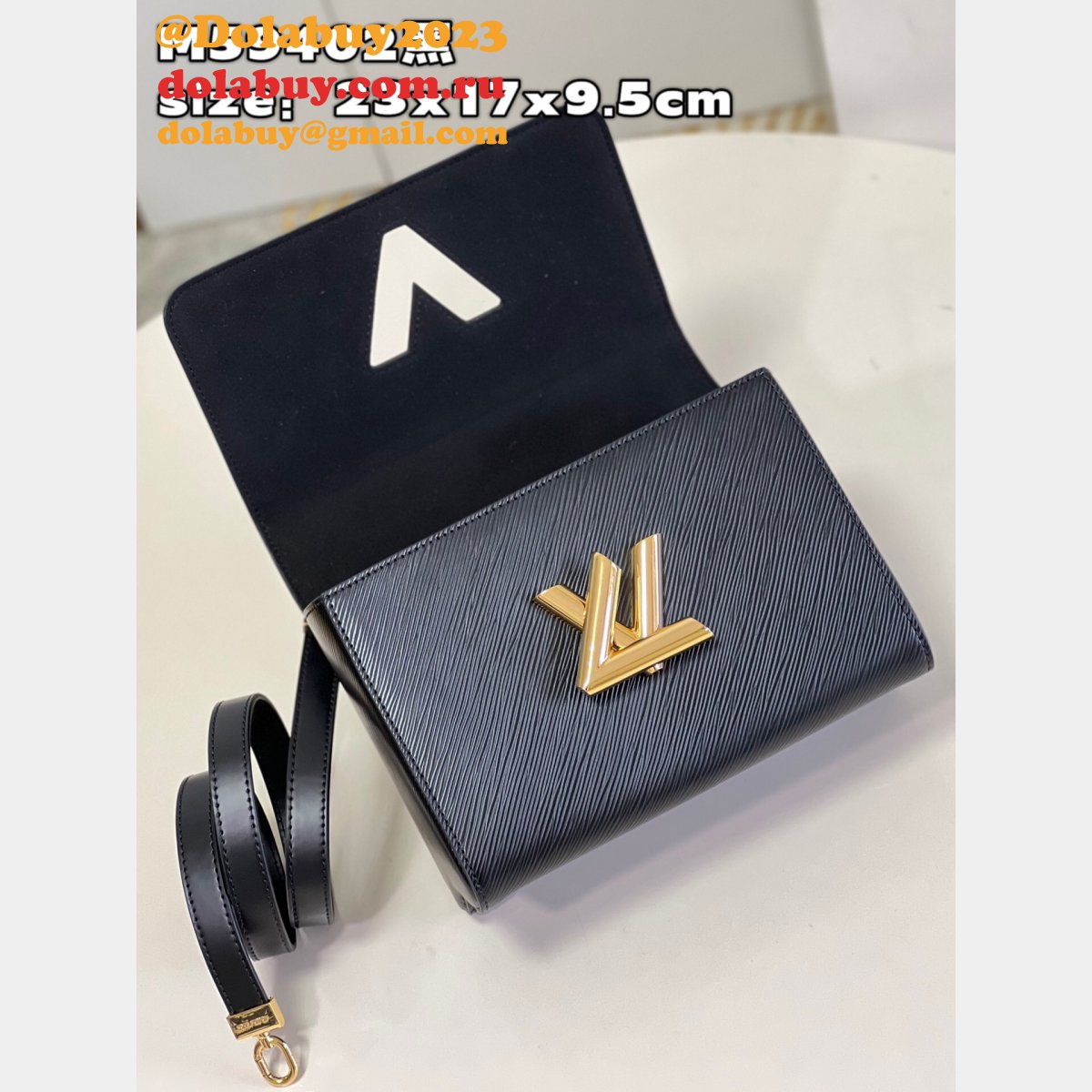 Top Star Louis Vuitton Twist Replica M59402/M21606 Epi Fashion Bag