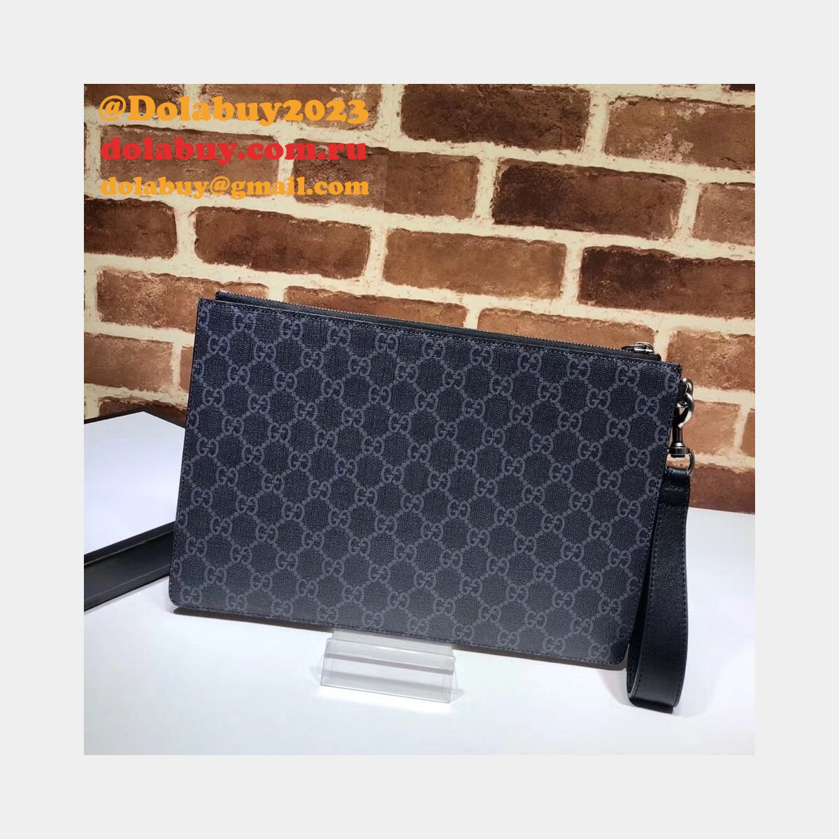 Gucci Best GG Supreme 473904 Bestiary Pouch With Bee